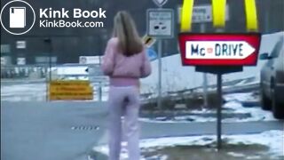 PSG - Sandra public pants mess #1