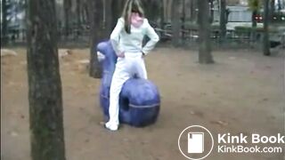 PSG - Sandra public pants mess #4