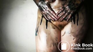 Big-Bodied Blonde Goth Babe's Solo Cam Show