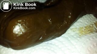 Grosse fournée intestinale en dégustation que j'arrose de sperme