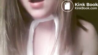 Kinky svensk amatör andningsspel under hårdcore analsession