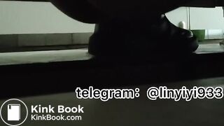 Beautiful women pooping in the toilet 161