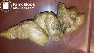 1.2 Décharge fécale, jeux scato entre mes fesses, gros pets, sperme