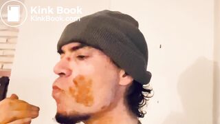 MALE EATING SHIT (Primate)