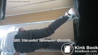 Beautiful women pooping in the toilet 183