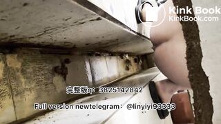 Girl pooping in toilet 001