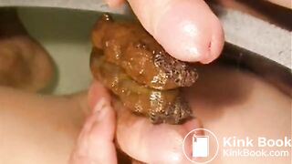 Pousée fécale pour éjaculation matinale