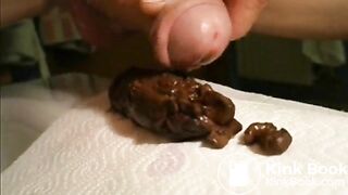 Large ouverture anale, grosse poutre fécale, giclée séminale