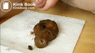 Large suprise rectale et matinale enduite de purée séminale