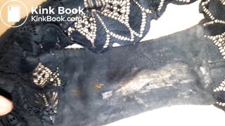 Trois éjaculations dans une très sale culotte