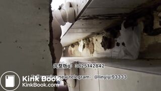 Girl pooping in toilet 015