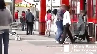 PSG - Sharka public pants mess