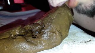 Vidange fécale consistante, dégustation étalage intégral, éjaculation scato