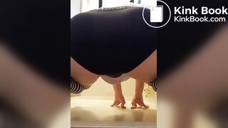 Japanese Bloomers - Boy pees in bloomers x3