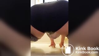 Japanese Bloomers - Boy pees in bloomers x3