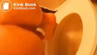 Shitting and Showing