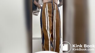 Really Hot Blonde Chick Shitting