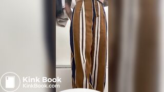 Really Hot Blonde Chick Shitting