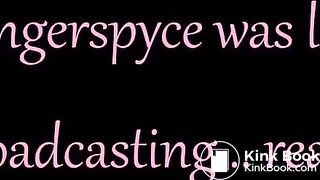 Beautiful redhead put dildo in shitty ass