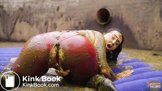 Rada Brewer Sexy in the manure pit