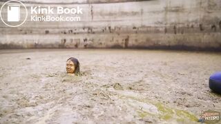 Rada Brewer Sexy in the manure pit