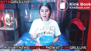 CUTE SCAT TEEN EAT SHIT WITH SPOON & DRINK PISS
