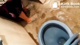 Muslim mom poops in the toilet