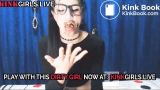 SEXY SCAT TEEN CAMGIRL EAT SHIT & DRINK PISS