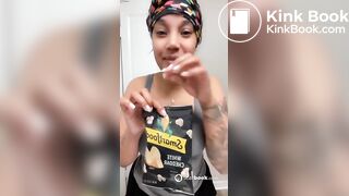 Kapri Styles ebony scat into a chip bag