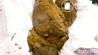 Obese Trans Babe Shits in the Corner