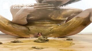 Teen Scat slut