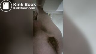 Me shitting