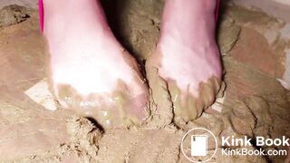 pantyhose asian gunky box play