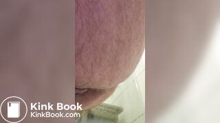 Closeup shitting