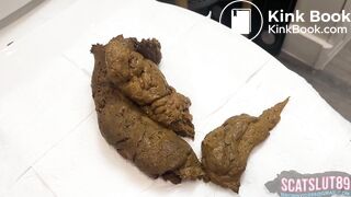 Close Up, Super Squeaky Trans Scat