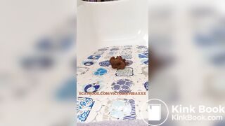 Scat en la bañera