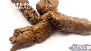 Healthy Shit by a Big Booty Trans Woman