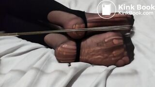 Pantyhose Play ripping