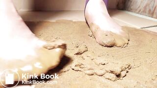 mad asian in pantyhose dog crushing