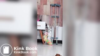 latina eats shit from the street