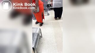 Caught upkirt