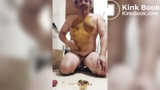 Swallow and smearing my shit