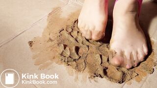 Very Gunky feet Asian in pantyhose dr Scholl's