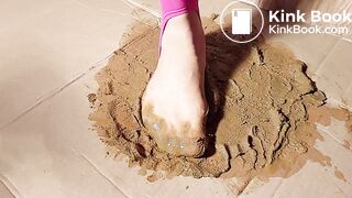 Stupid Asian Gunky Box Nylons Stuck slowMotion