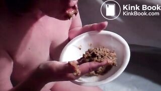 Mature Bowl Shitting and Eating