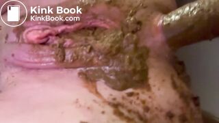 Scat Fuck Bath Time