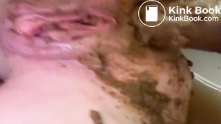 Scat Fuck Bath Time