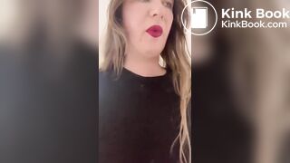 Desperate Shit In Yoga Pants
