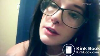 Liking dirty fingers