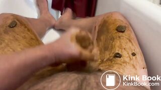 Jerking with Shit in the Bathtub